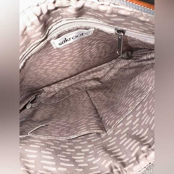 Sakroots Crossbody Purse Owl Floral Spirit Desert Wild at Heart print. - Picture 8 of 8